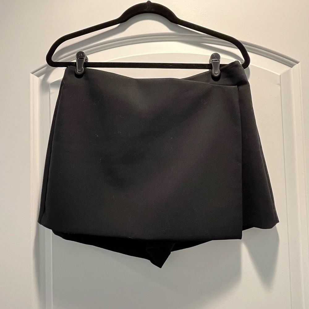 Zara Skort